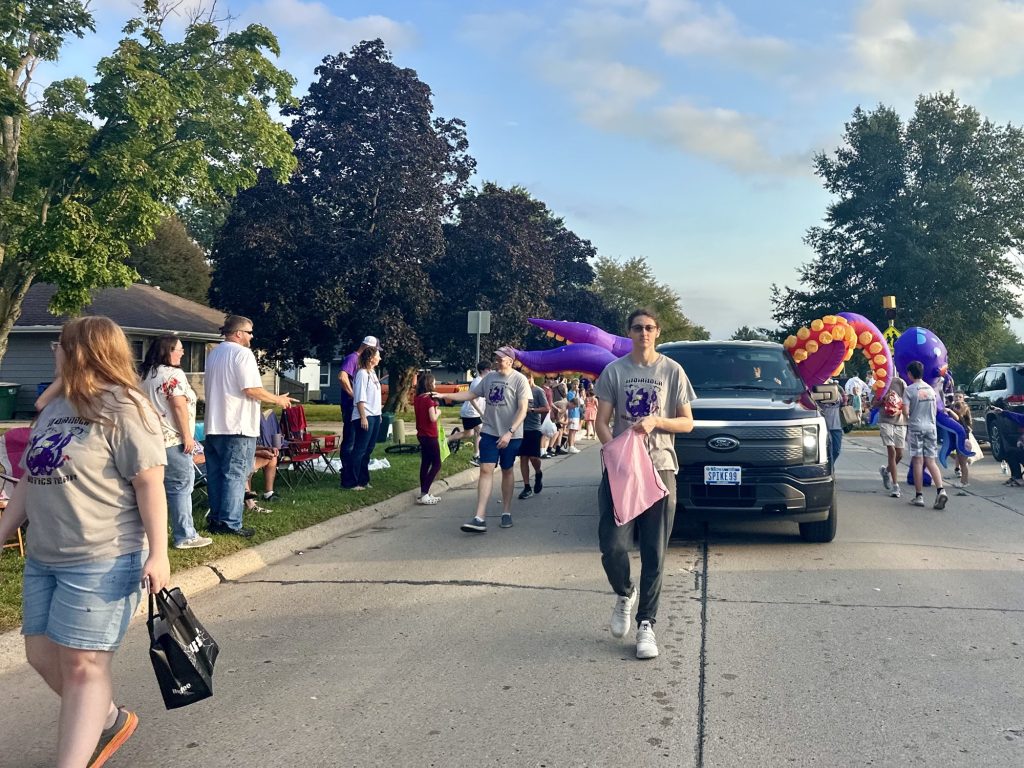 Parade crowd