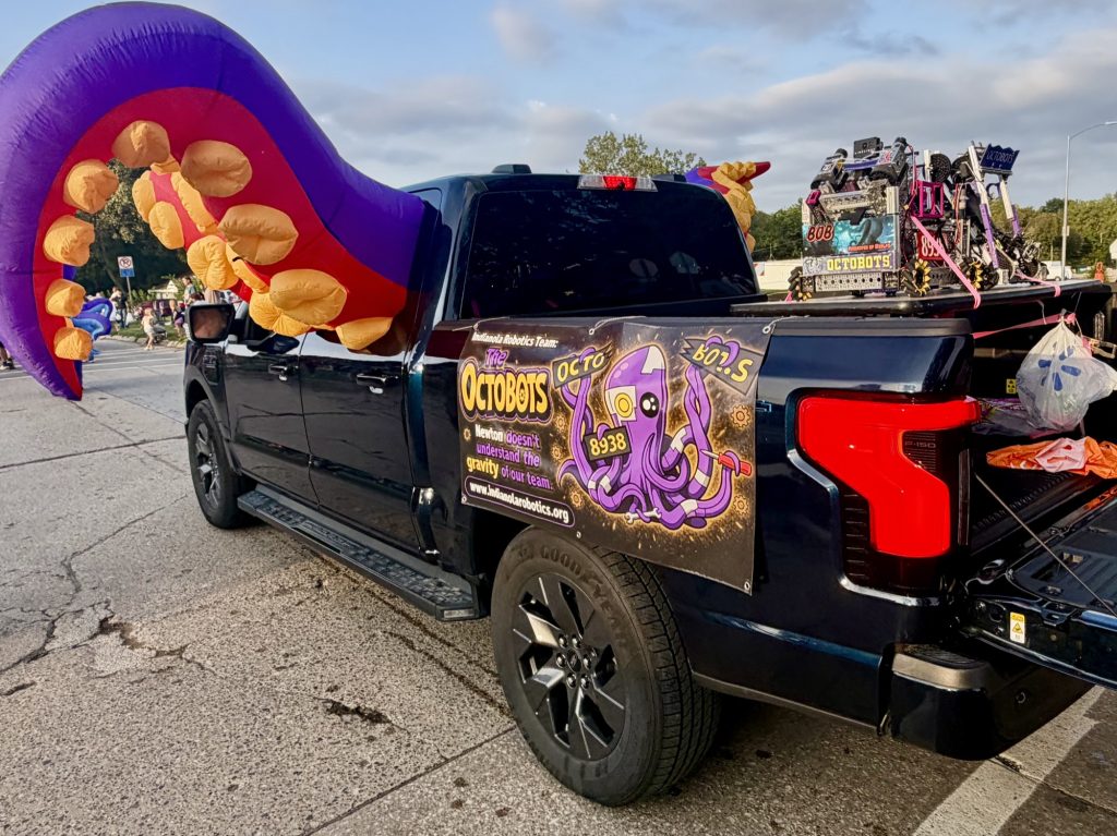 Truck side banner and robots